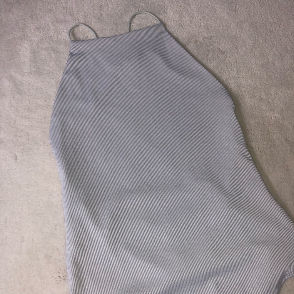 square cut lace up back bodysuit - Picture 5 of 8